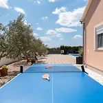 Villa Beautiful Maris With Pool *