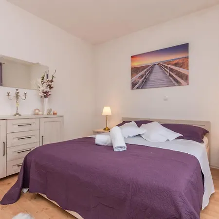 Villa Beautiful Maris With Pool *